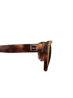 Load image into Gallery viewer, Chloé CL2246 Sunglasses

