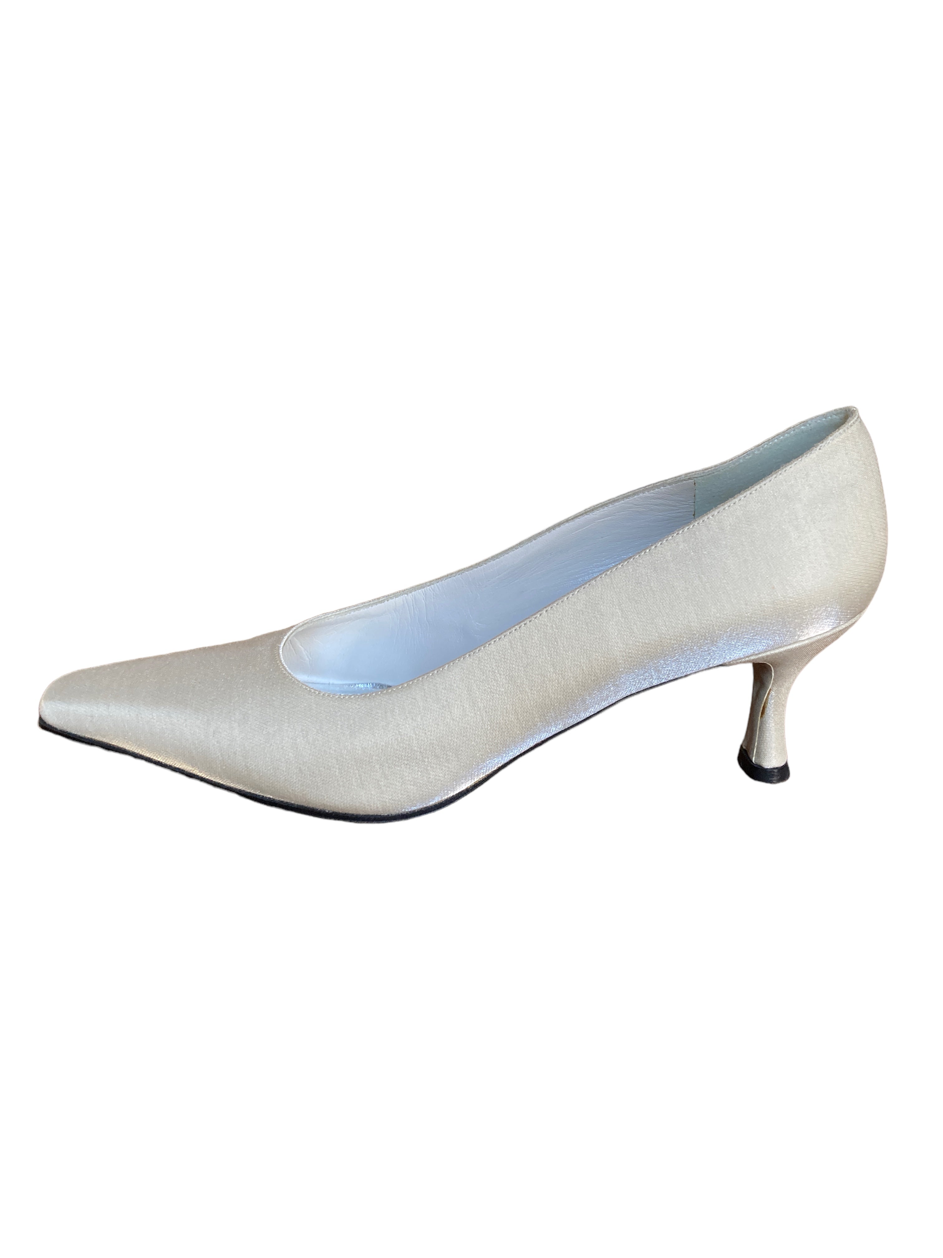 Stuart Weitzman Ivory Shimmer Heels, 9.5