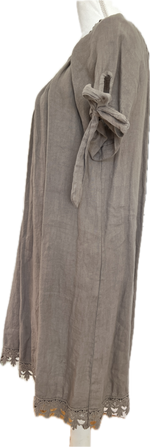 Load image into Gallery viewer, Lungo L&#39;Arno Mushroom Linen Dress, M
